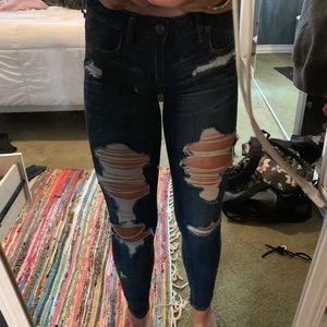 american eagle ripped jeans